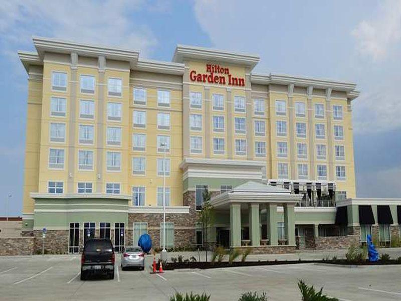 Hilton Garden Inn Olathe Exterior photo